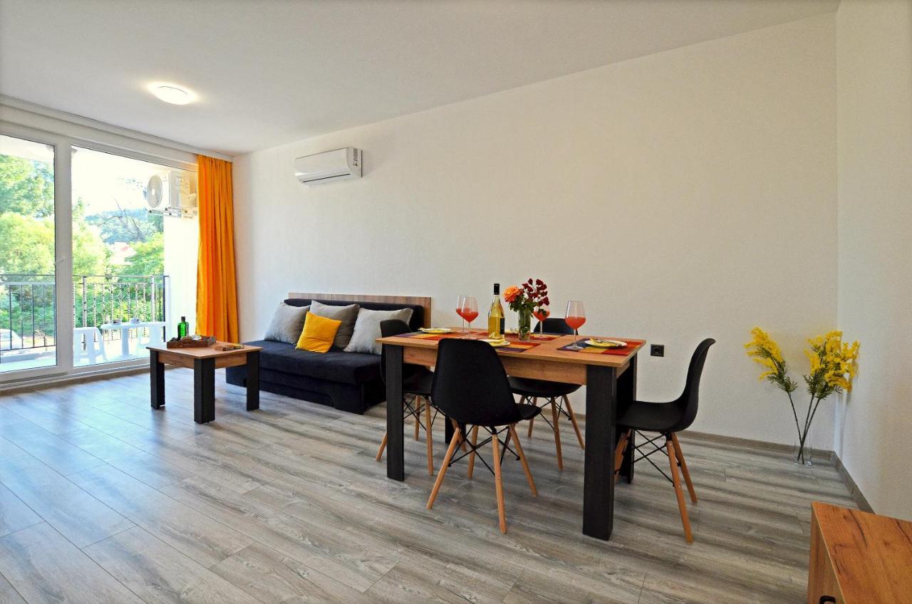 Di Mare Holiday Apartments 크레네보 외부 사진