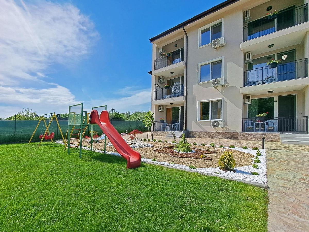 Di Mare Holiday Apartments 크레네보 외부 사진